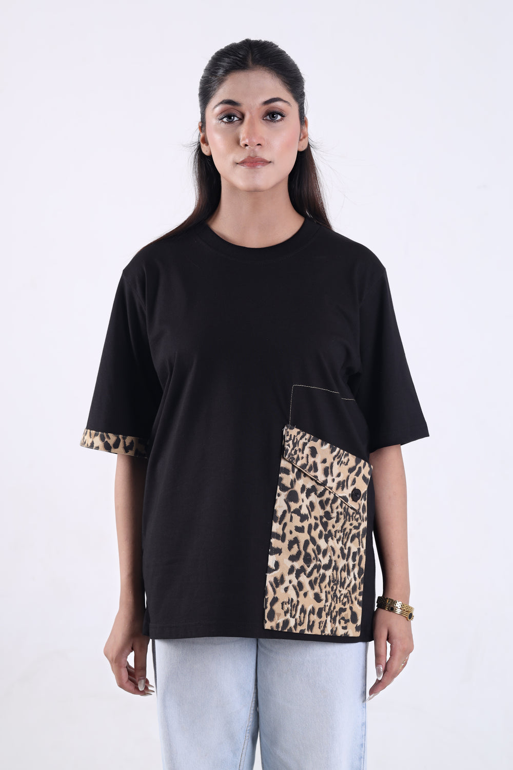Women T-shirt Relaxed-fit | Black Tiger