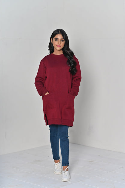 Women's Front Pocket  -Long & Loose Fit Sweatshirt - Maroon