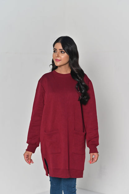 Women's Front Pocket  -Long & Loose Fit Sweatshirt - Maroon