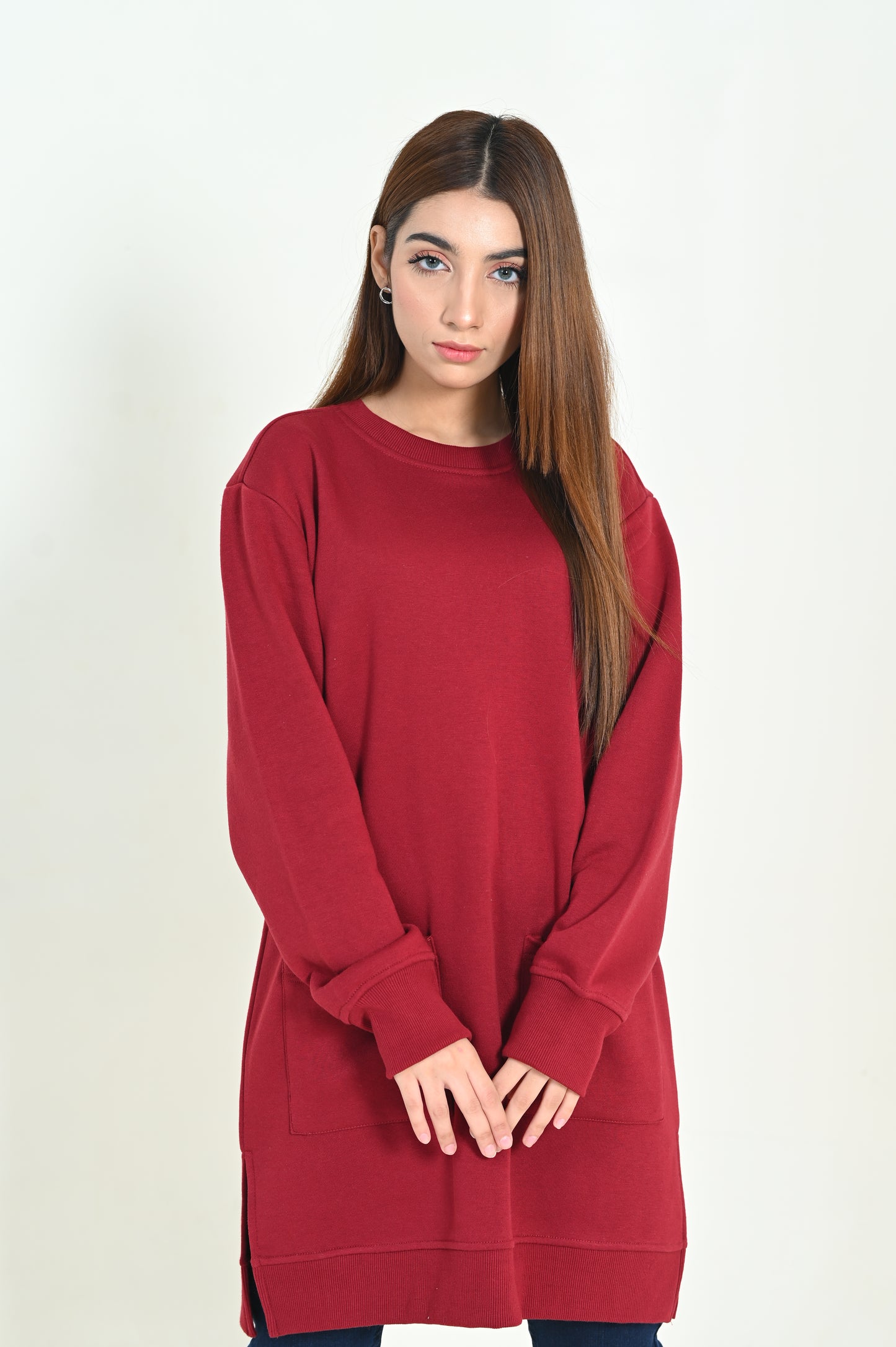 Women's Front Pocket  -Long & Loose Fit Sweatshirt - Maroon