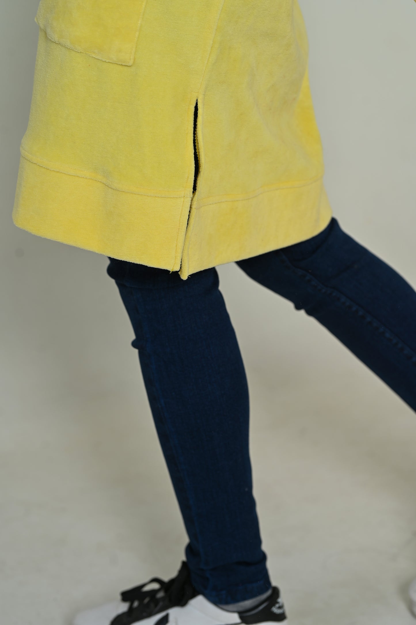 Women's Front Pocket  -Long & Loose Fit Sweatshirt -Pastel yellow