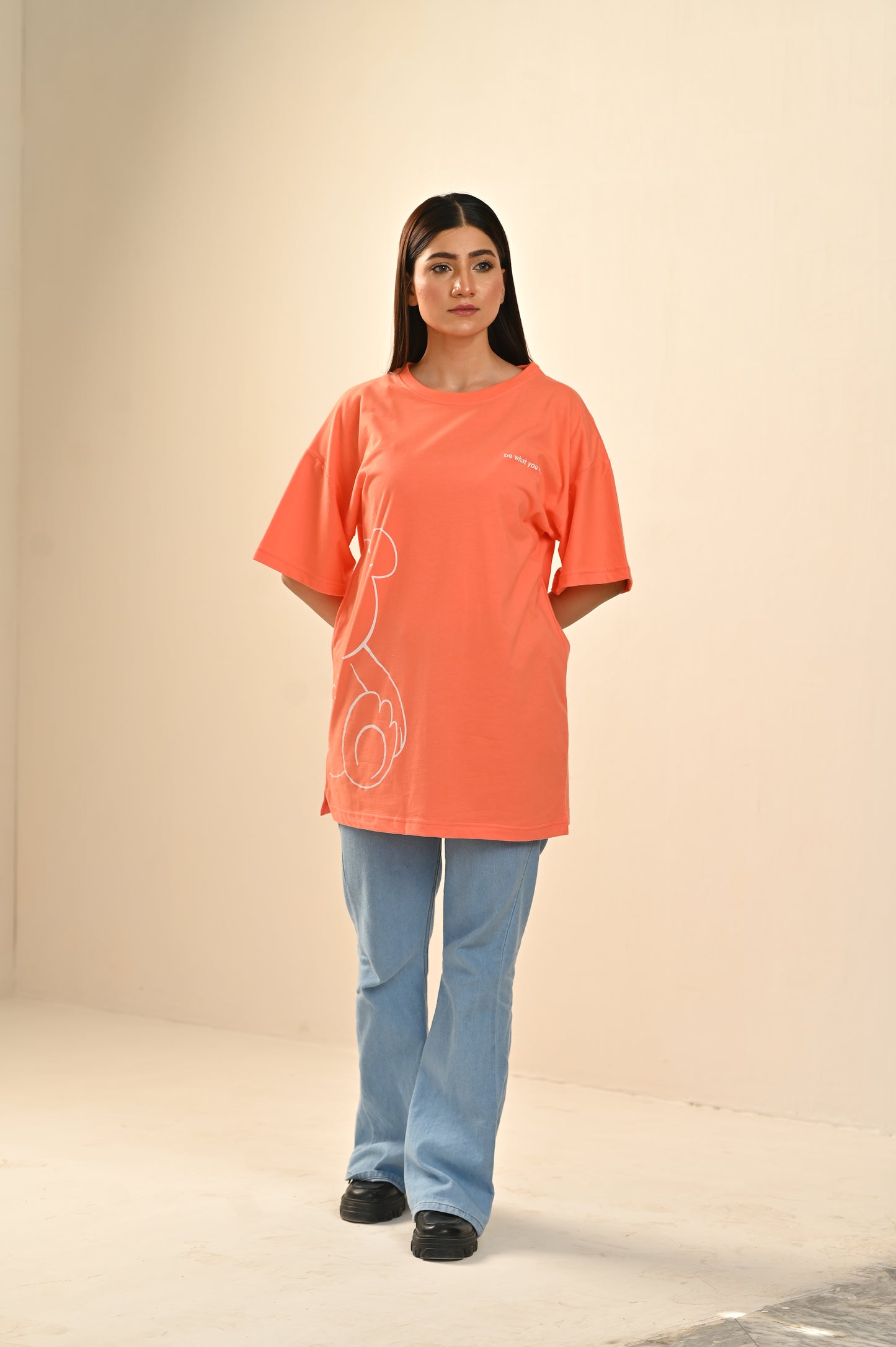 Women Oversized - T-Shirt - Be what you wear