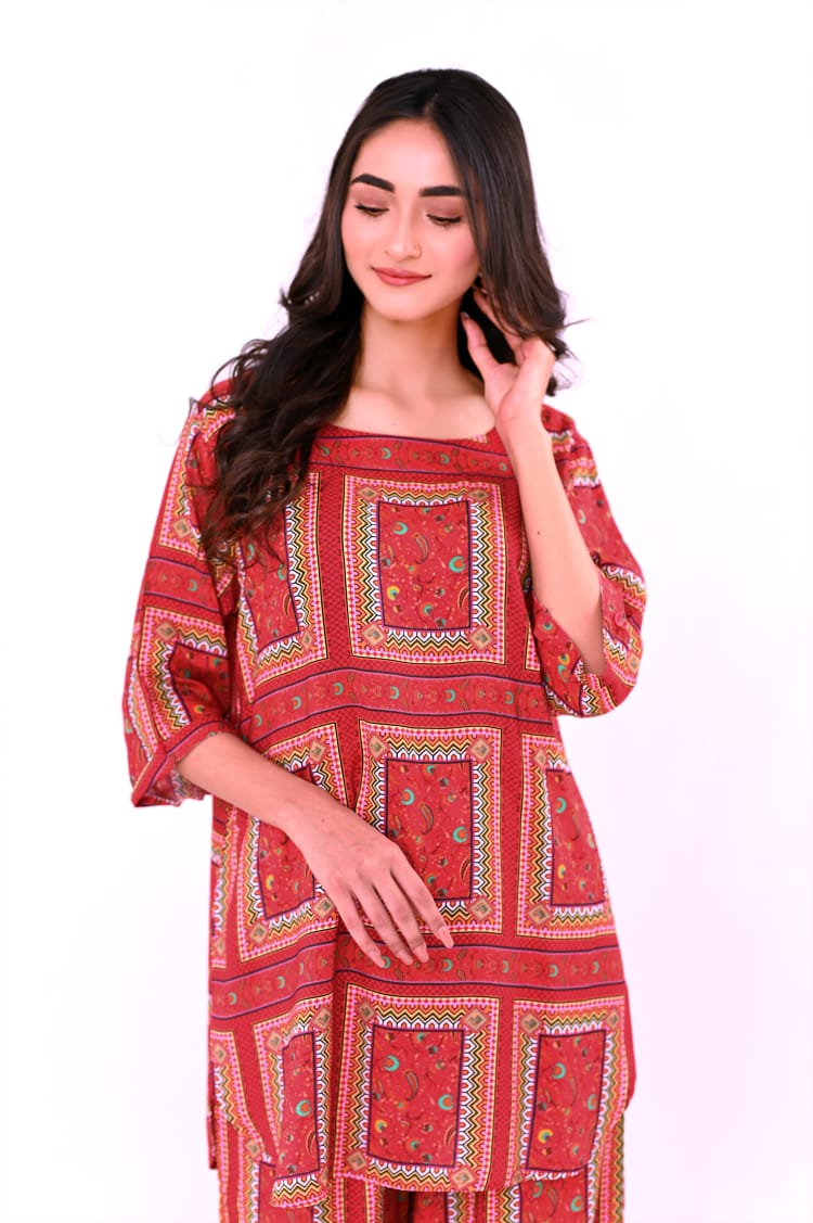 Women's Classic Fashion Wear Suit- Sindhi Style