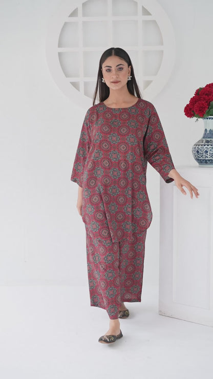 Women's Classic Fashion Wear Suit- Red Ajrak