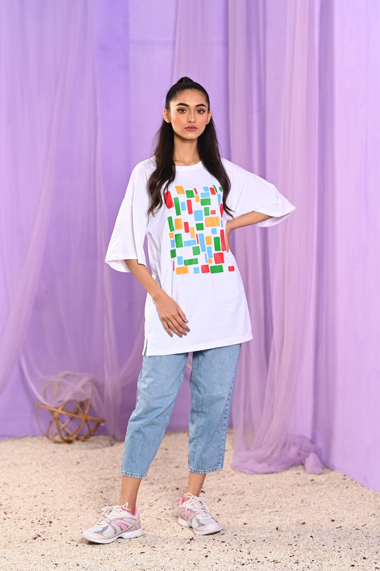 Women Oversized - T-Shirt -Painting with a Twist