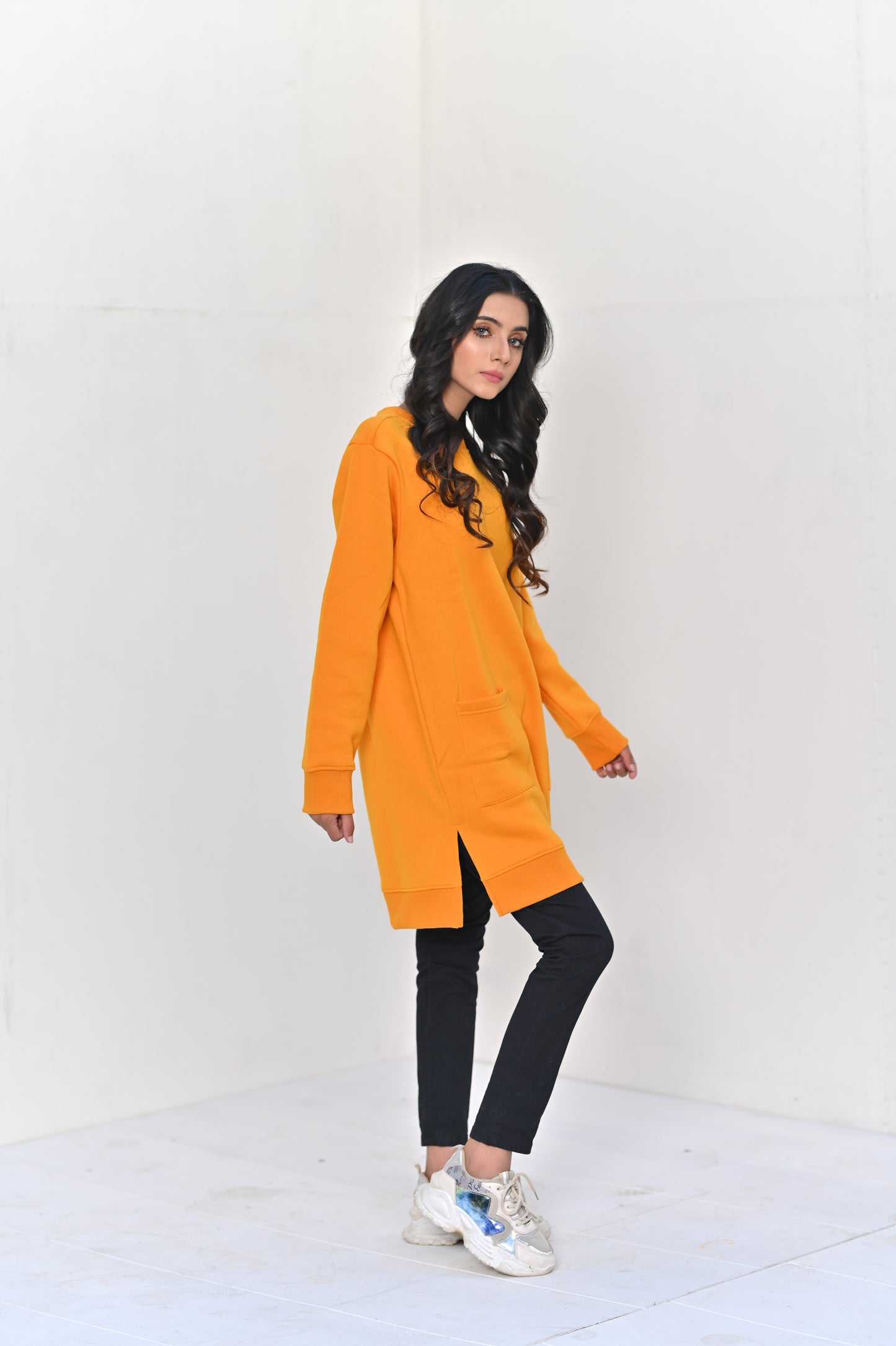 Women's Front Pocket  -Long & Loose Fit Sweatshirt - Mustard