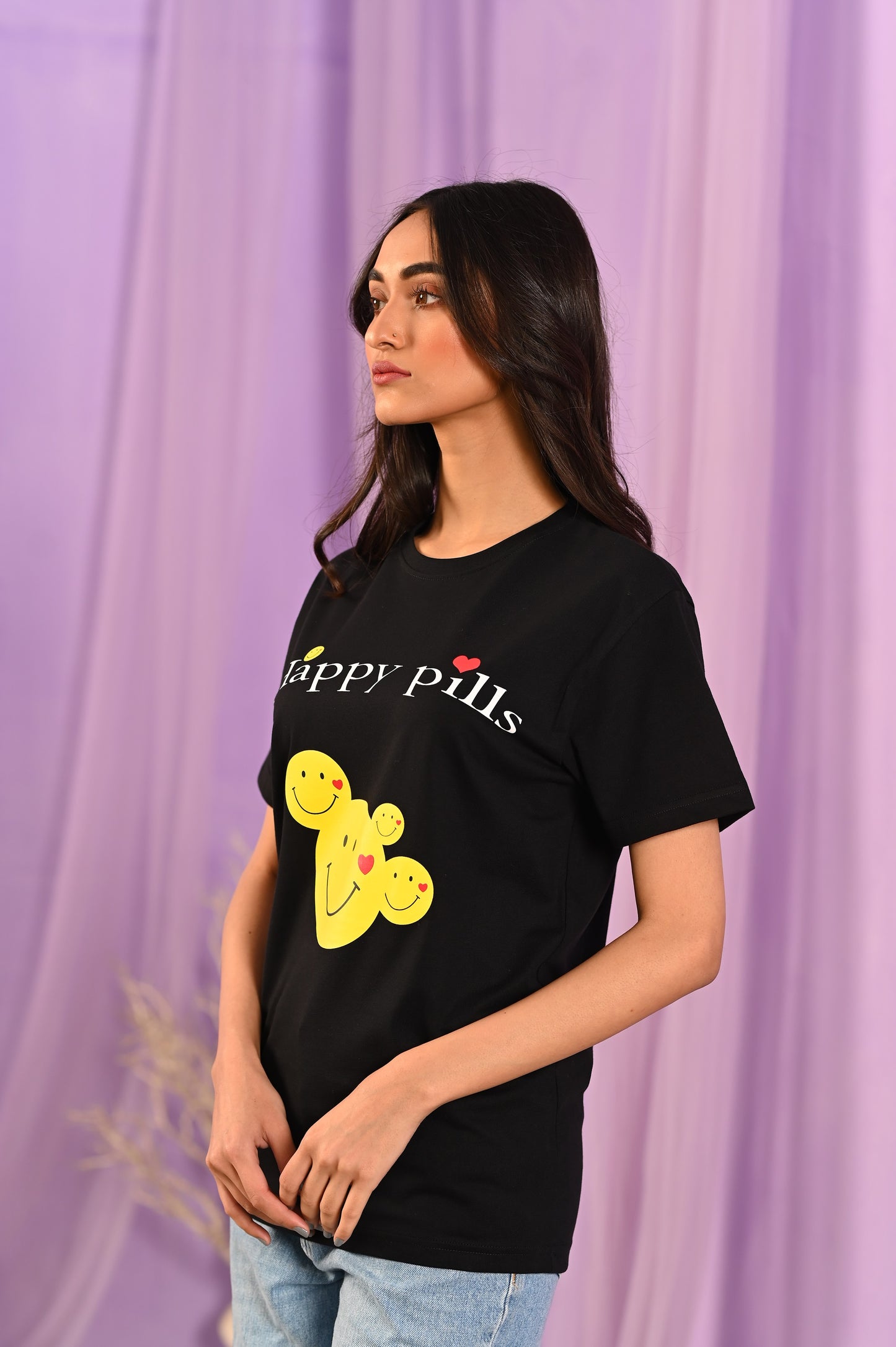 Women's Basic- T-Shirt - Happy Pills