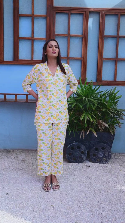 Women's Sleepwear Suit- Flower Pot