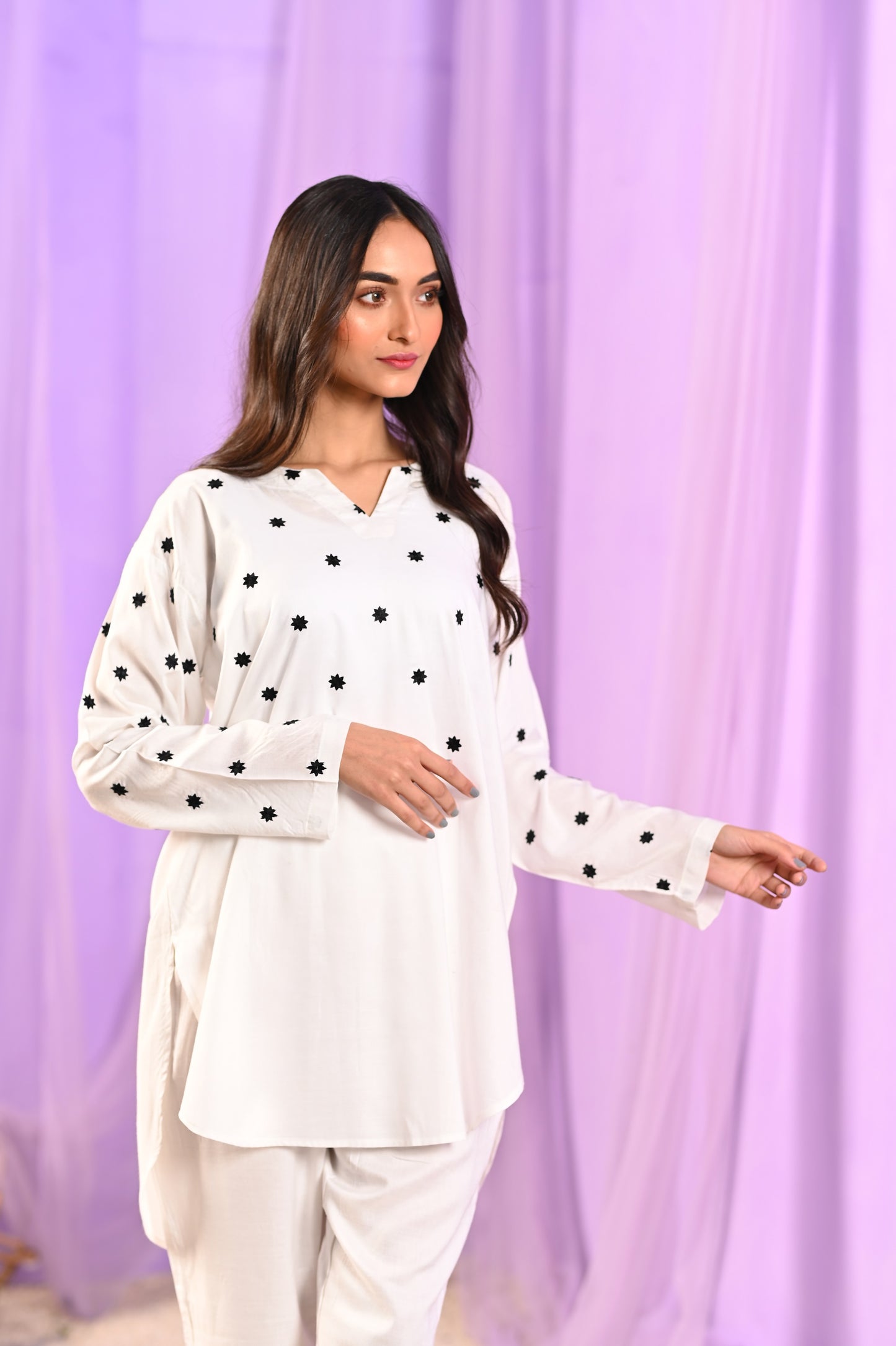 Women's Ethnic Wear Emb Suit - White